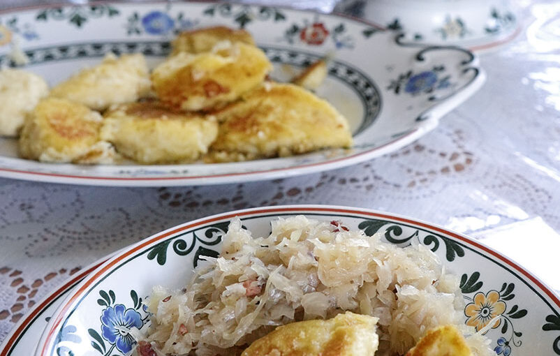 Wer Rosemarie Feser beim Kochen zusehen darf, weiß, das kann nur gut schmecken … und es schmeckt auch ohne Fleisch.