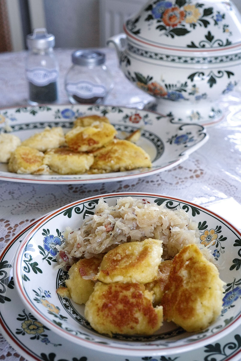 Wer Rosemarie Feser beim Kochen zusehen darf, weiß, das kann nur gut schmecken … und es schmeckt auch ohne Fleisch.